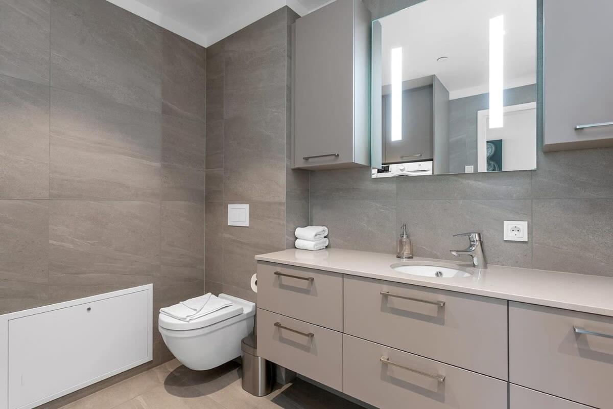 Spacious Luxury 3Br Apartment With 2 Bathrooms 1003 雷克雅維克 外观 照片